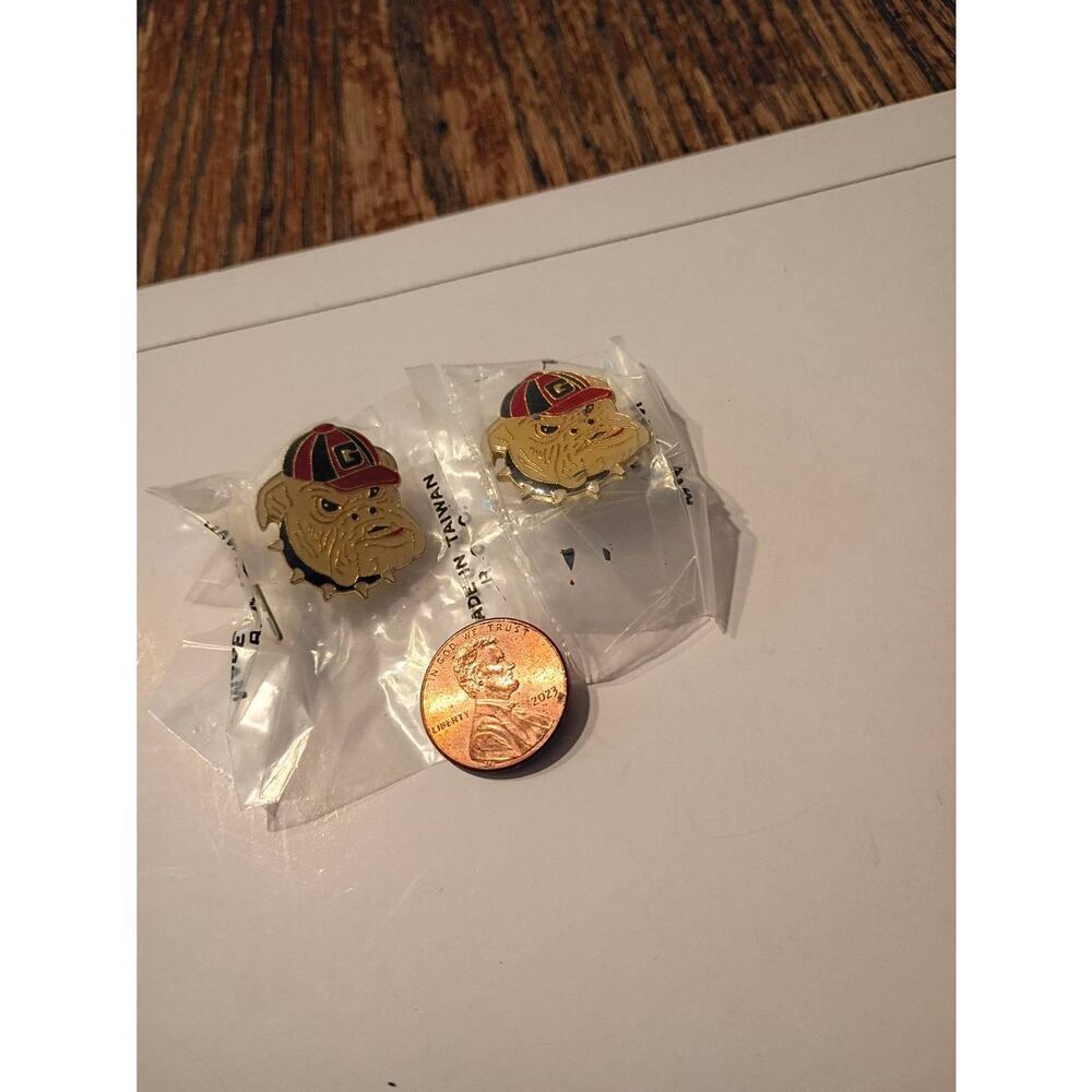 Lot 2 Vintage University Georgia Bulldogs Bulldog Head Enamel Pin Hat Lapel NCAA